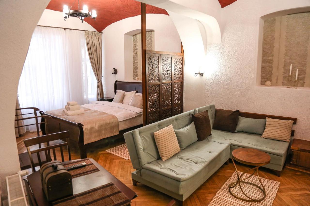 Residence Krone Брашов Екстериор снимка
